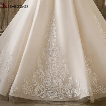 Luxusní Katedrála Vlak Krajky Nášivky Svatební Šaty Elegantní Plný Rukáv O-Neck Svatební Šaty Roku 2021 Nové Příjezdu Crystal Formální