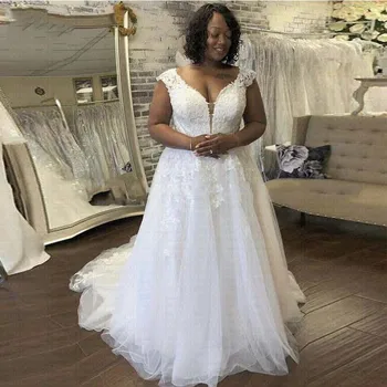 Plus Velikost Africké Svatební Šaty 2021 Sexy V-neck Krajky Nášivky s hlubokým Výstřihem Vestido De Noiva Svatební Šaty