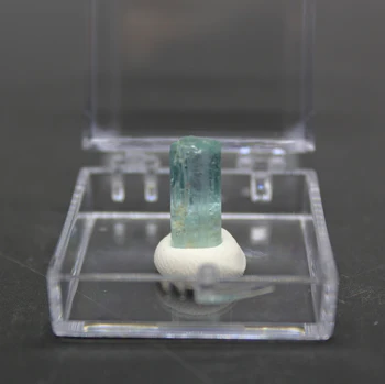 Vzácné Přírodní Akvamarín gem Minerální exemplář kameny a krystaly léčení krystaly křemen drahokamy box velikost 3,4 cm