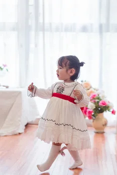 Dítě Dívka Podzim Jaro Léto Bílé Dlouhý Rukáv Výšivka španělština turečtina Vintage Lolita plesové Šaty Princezna pro Eid Narozeniny