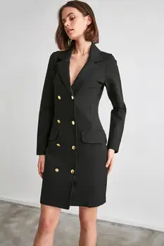 Trendyol Tlačítka Dvojí Breasted Pletený Kabát Šaty TWOAW21EL1060