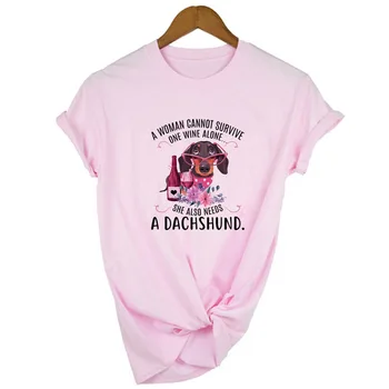 Žena Nemůže Přežít na Víno Sám, Ona Také Potřebuje Jezevčík Ženy Vtipný Grafický T-shirt Pes Tisk Letní Trička Topy Oblečení