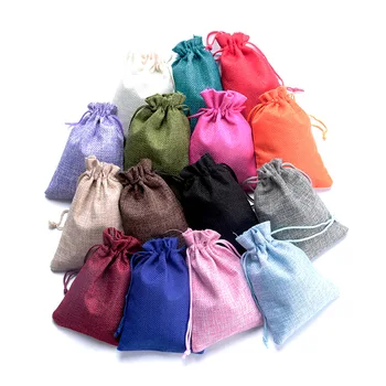 100ks/lot Vintage Přírodní Pytloviny Juty Dárek Candy Bag Šperky Balení Bag Svatební Laskavost Tašky Party Decor Dodávky (13x18cm)