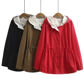 Nové dámské podzim zima plus velikosti s kapucí bundy pro ženy velkých volný dlouhý rukáv červený pás kapsa na zip kabát 3XL 4XL 5XL 6XL