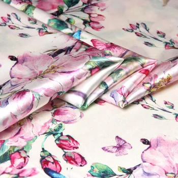 118 cm široký 19mm 93% bavlna a 7% spandex růžové květinové tisk bílé strečové hedvábí saténové tkaniny pro šaty košile oblečení cheongsam D769