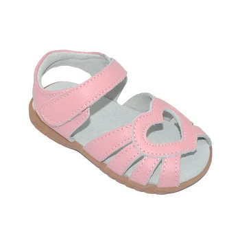 2019 nové pravé kůže dívky sandály bílé letní boty walker srdce s výřezy protiskluzovou podrážkou děti batole 12.3-18.3 SandQ