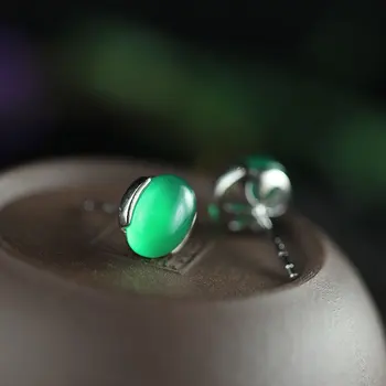 Romantický Zelený Kámen Achát Náušnice Pro Ženy S925 Sterling Silver Náušnice Ručně vyráběné Malé Kulaté Chalcedon Šperky SE12