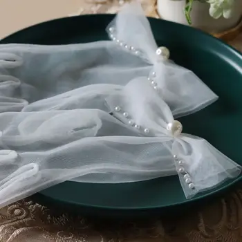 Svatební Rukavice Pro Nevěstu Guantes Pearl Korálkový Luk-uzel Prsty Krátké Bílé Tylu Rukavice Svatební Šaty, Doplňky, Fotografie, Rekvizity