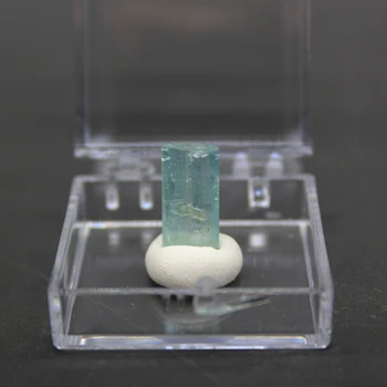 Vzácné Přírodní Akvamarín gem Minerální exemplář kameny a krystaly léčení krystaly křemen drahokamy box velikost 3,4 cm