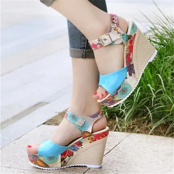 2020 Nový Designový Tisk Sandály Římské Sandály Vysoce Kvalitní Klíny Vysoké Podpatky Peep-Toe Boty Na Platformě Ženy Sandalia