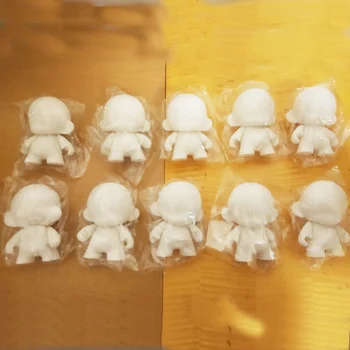 30ks 4 palce Kidrobot Záchodů DIY Malování Akční Obrázek Bílé Barvy S Opp Pytel 12 cm Nelakované Doll World Panenka Toy2R