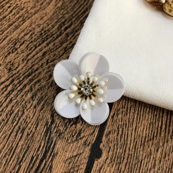 Hot style ruční hřebík korálek kus flower patch oblečení šaty ozdoba 3D nášivka DIY příslušenství flitry patch