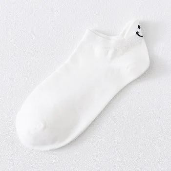 Krátké, vtipné ponožky, Usmívající se Tvář Embroid Pata Protector jednobarevné Kotníkové Ponožky Ženy Bavlněné Roztomilé Dívky Non Skluzu Low Cut Ponožky