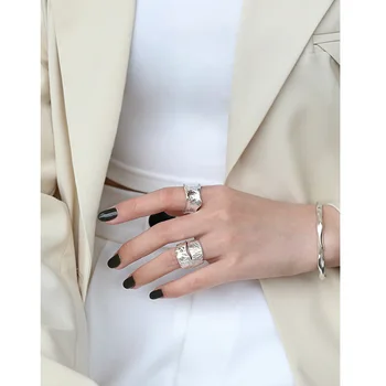 Silvology 925 Sterling Silver Dvojité Vrstvy Alobalu Textury Kroužky Nepravidelné Módní Prsteny pro Ženy Luxusní Šperky Návrháři