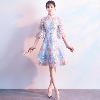 Lepší Ženy Vyšívací Květinové Plesové Šaty Elegantní Půl Rukáv Cheongsam Lady Čínský Styl Klasické Šaty Qipao Slim Vestidos